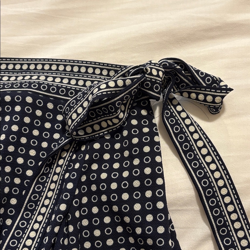 Max Studio Navy Wrap Skirt - Picture 10 of 11